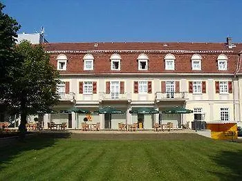 Sante Royale Hotel- & Gesundheitsresort 4* באד בראמבאך