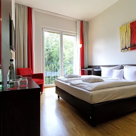 Отель Sante Royale Hotel- & Gesundheitsresort Бад-Брамбах